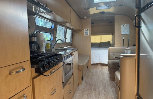 Ojai House | Marvelous 2-bedroom Airstream with Pool and Spa