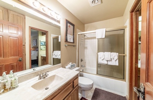 Mammoth Lakes House | Meadowridge 2+Loft Family Townhome