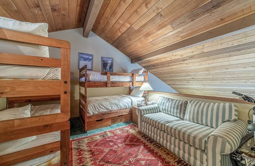 Mammoth Lakes House | Meadowridge 2+Loft Family Townhome