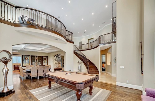 Tarzana Villa | *Mediterranean Tarzana Villa perfect for Families*