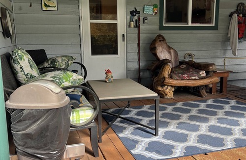 Tahoe Paradise House | Meyers Getaway - 5 month ski lease w/hot tub, fenced yard