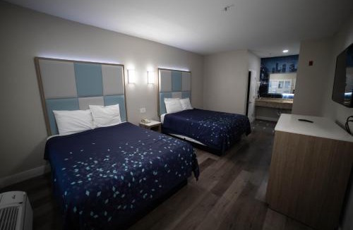 El Rancho Hotel | Mid City Inn Suites Pico Rivera , Los Angeles Area