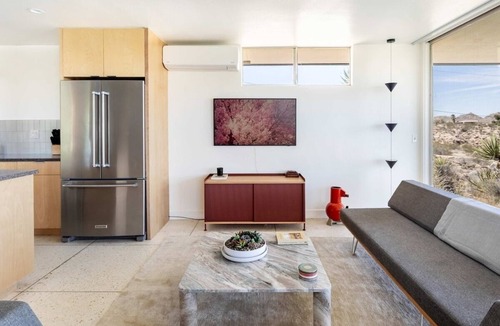Joshua Tree Highlands House | Midcentury Oasis on 5 Private Acres Near Park