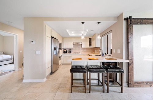 Corona del Mar House | Mins To Beach, Perfect For Families, Amazing Views