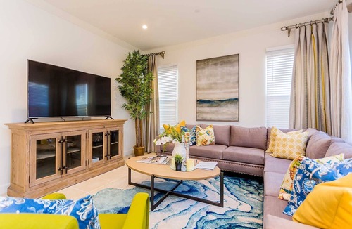 Northwood House | Mocha Coco on Landover