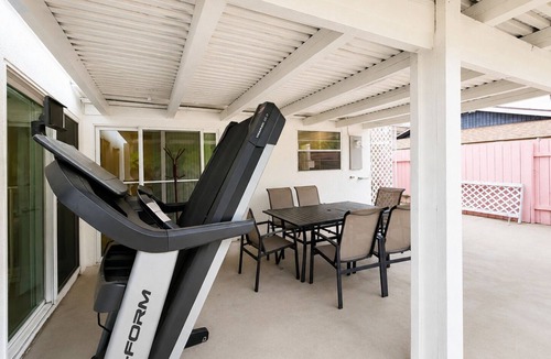 Rowland Heights House | Modern 2BR Guest House Near Disneyland & LA