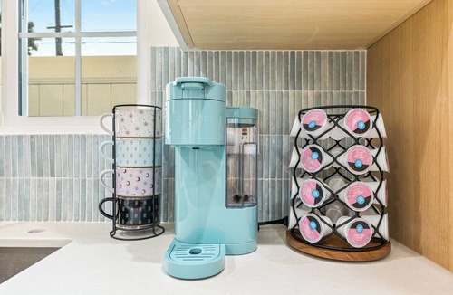 Southwest Anaheim Apartment | Modern 2BR Guesthouse Private Entry Minutes to Disney Anaheim Easy Parking