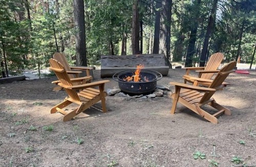 Shaver Lake Apartment | Modern 4BR Playground Deck