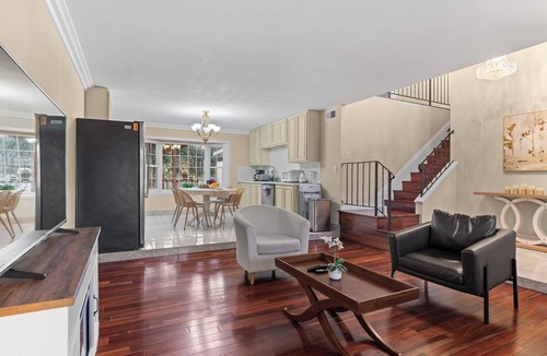 Chino House | Modern 4BR Retreat - Fully Equipped - Near Disney