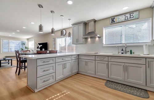 Northside House | MODERN 7BED 4BR 2BA HOME IN DOWNTOWN SAN JOSE