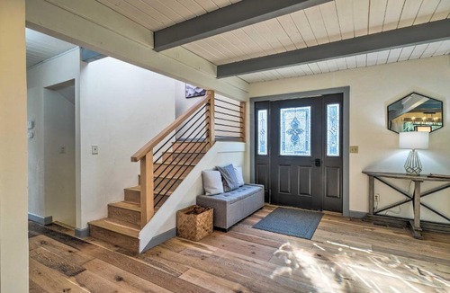 Groveland House | Modern Groveland Chalet ~ 25 Mi to Yosemite!