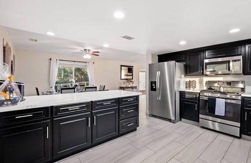 Atascadero House | Modern home, Dog Agility Run, Game Room, Fire Pit & New Playground