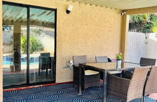 Pittmann House | 🔥 Modern Home w/Private Pool, Hot Tub, Game Room & Parking - 20 min to Strip