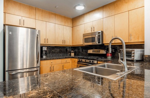 Mammoth Lakes Condo | Modern Ideal Ski Location, Views, Heated Garage, Elevator 633