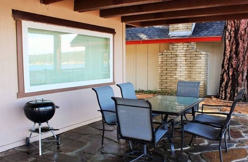 Patton Condo | Modern Lakefront A Big Bear Lake