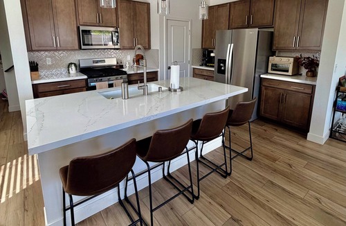 Rhodes Ranch House | Modern Las Vegas Getaway, Close to all the Fun!