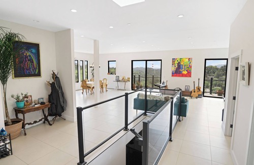 Sleepy Hollow House | Modern Marin County Hill Retreat 5BR, 4.5BA Sleeps 10 Mt. Tam Views Near SF