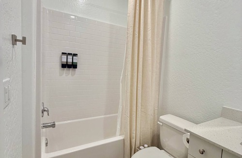 Clovis Apartment | Modern Private Suite, Separate Entrance, Full Bath & Coffee Bar