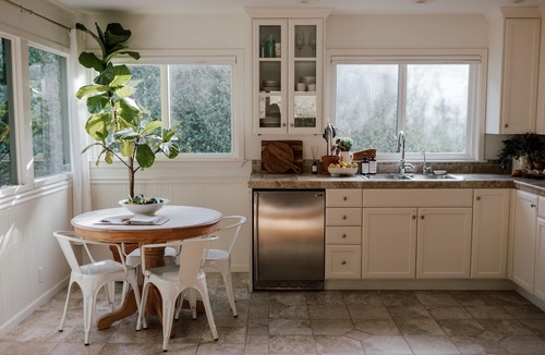 San Luis Obispo House | Modern ranch getaway in Avila Valley, moments from the beach and downtown SLO