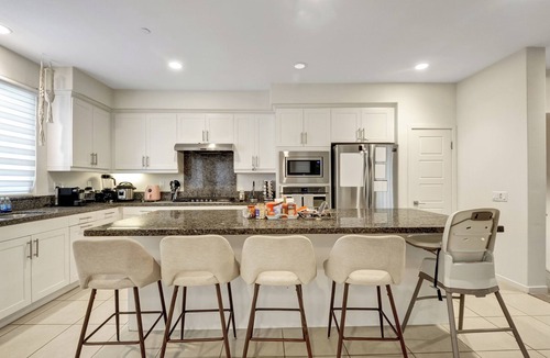 Irvine House | Modern Young Family Home Near Great Park