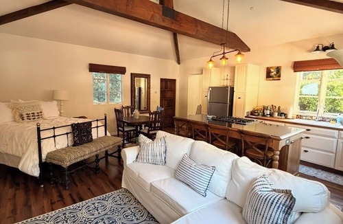 Montecito Cottage | Montecito Casita Pequena!