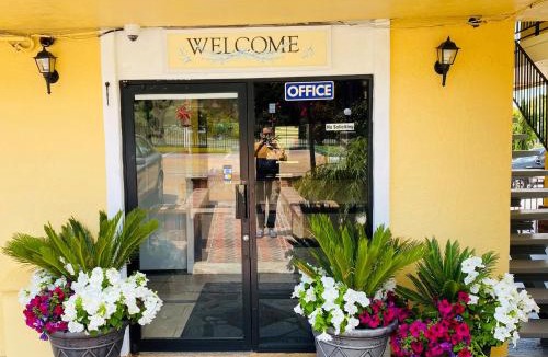 Vallejo Hotel | Motel 7 - Near Six Flags, Vallejo - Napa Valley