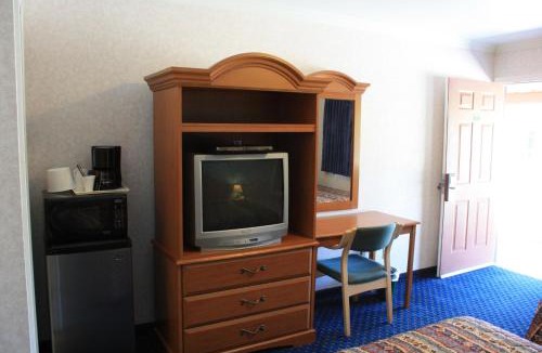 Apple Hill Hotel | Mother Lode Motel
