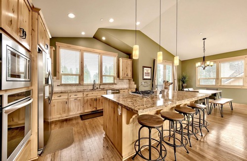 Mountain View Estates House | Mountain Contemporary Home come play in the mountains! 1376 MD