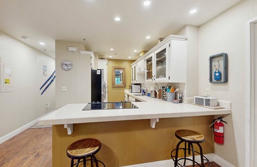 Incline Village Condo | Mountain Retreat: Cozy condo at Ski Way Ridge for your Lake Tahoe escape