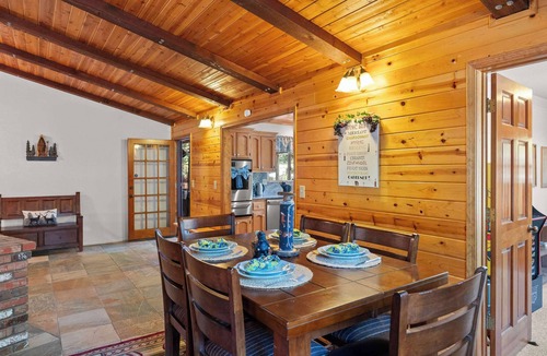 Peter Pan House | Mountain Retreat w/Firepit & Game Room