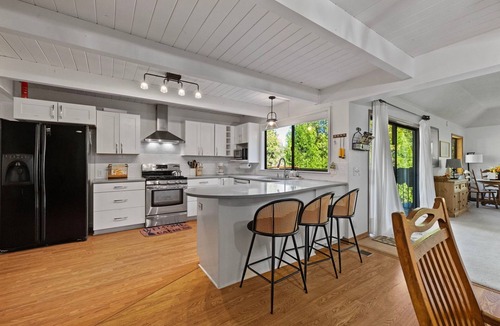 Twain Harte House | Mountain Retreat w/Hot Tub, Deck & Forest Views