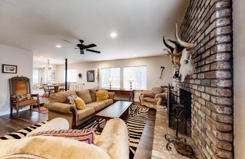 Pioneer Trail House | Mountain-view dog-friendly home with large yard in private locale near skiing