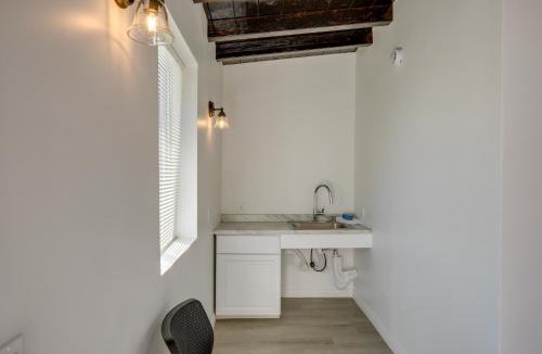 Frazier Park Apartment | Mountain Views: Minimalist California Studio