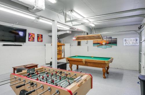 Wofford Heights House | Mtn-View Getaway w/Game Room, 1 Mi to Kern River!