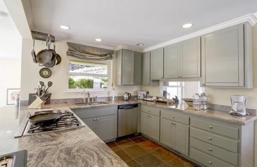Napa House | Napa Vineyard with Stunning Views By Allevo Homes