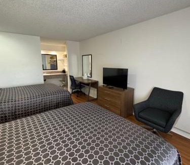 Garden Grove Hotel | National Inn Garden Grove