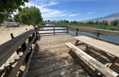 Olancha RV Rental | Near Eastern Sierras RV Campsite #13 at Lake Olancha