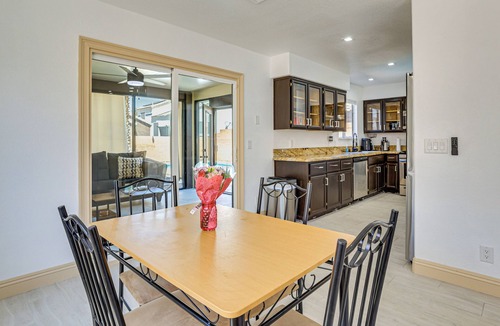 Summerlin House | Near Shopping & Golf: Family Retreat in Las Vegas!