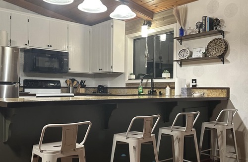 Groveland House | Near Yosemite & Lake & On Golf Course