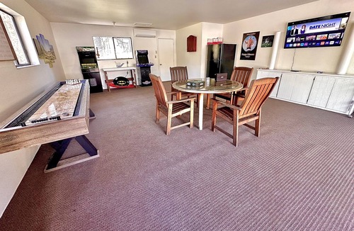 Groveland House | Near Yosemite & Lake & On Golf Course