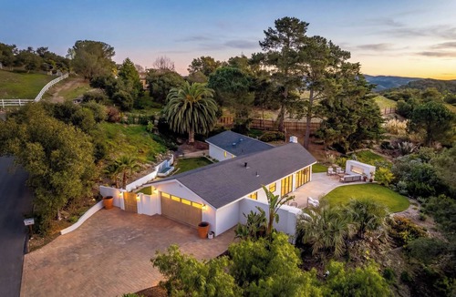 Arroyo Grande House | NEW! Arroyo Grande Wine Country Retreat. Views, outdoor fireplace and barbecue.
