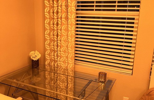 San Ramon House | New built luxury Home: Hiking, Park, Golf, Parking, Near Downtown Restaurants