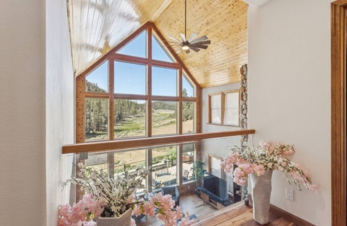Frazier Park Cabin | NEW! Cozy Mountain Retreat Near Mount Pinos
