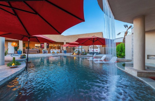 Lake Havasu City House | NEW Designer Pool Home - ALL Season Retreat