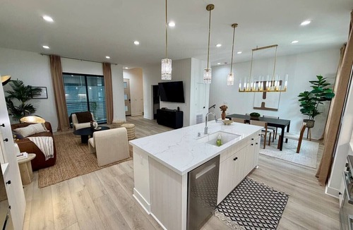 Elysian Heights Villa | NEW! Echo Park 3BR Home with Rooftop Deck & Views