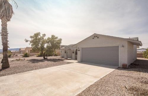 Lake Havasu City House | NEW! Family Lake Havasu Home Close To Off-Roading And London Bridge!