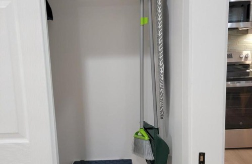 North Hollywood Apartment | New Fully Furnished Guest House 1Br 1Bath -Min 30 days