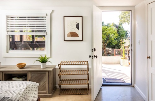 Oakland House | New Garden Escape, Oakland, be the first to stay!