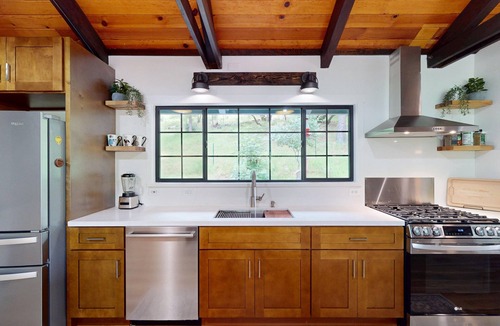 Groveland House | NEW! Grateful Getaway - Serene Mountain Retreat