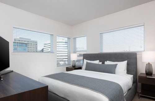 Walnut Creek Apartment | New Listing! Studio! Steps to Downtown Walnut Creek | Rooftop Pool